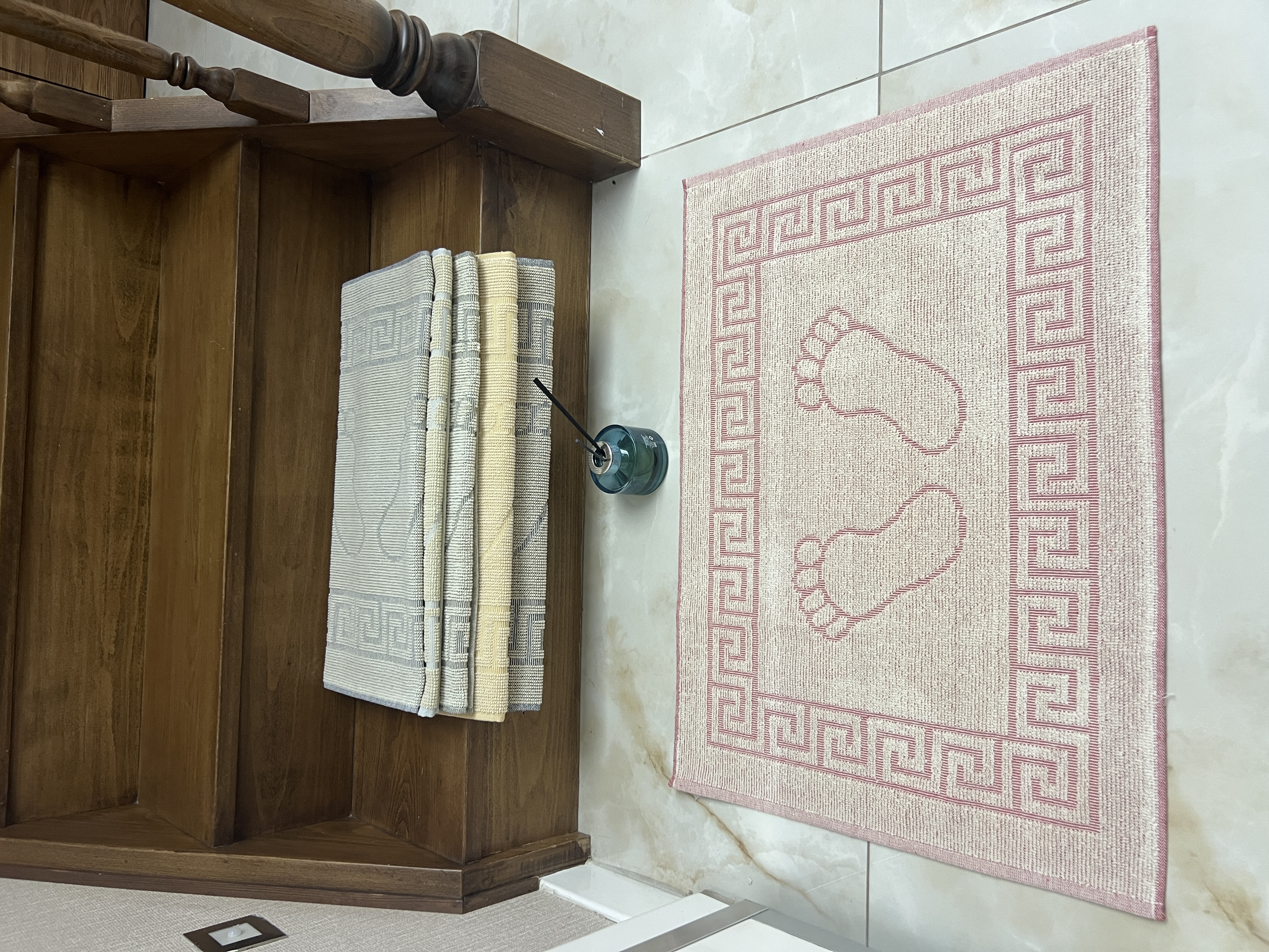 Gül Desenli El Havlusu